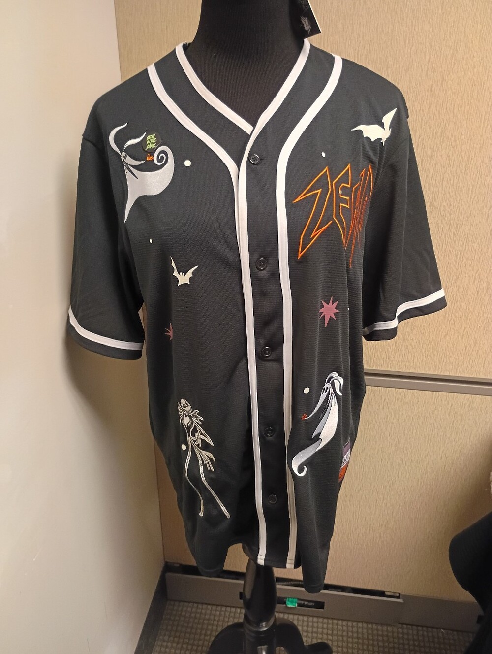 Disney Shoe Palace Collab NightMare Before Christmas Zero Jersey Men’s XL